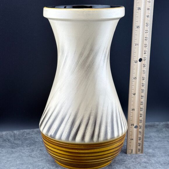 Vintage Sylvac Pottery #4581 Vase England Beige Brown 1960s Retro 9" H - Picture 7 of 7